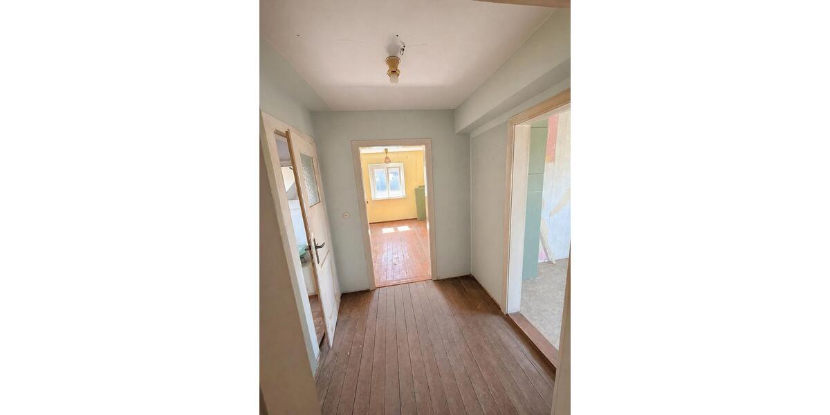 Einfamilienhaus Hirschau - 8 Zimmer, 130 m&sup2;, 164.999&euro; | Angebot:26961271