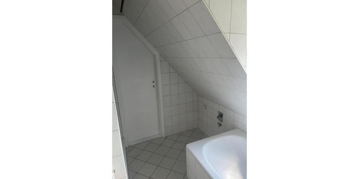 Etagenwohnung Sickte - 4 Zimmer, 85 m&sup2;, 850&euro; | Angebot:26394392