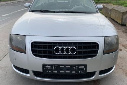 Audi TT 135.029 km 5.699 &euro; Mainz-Kastel 55252