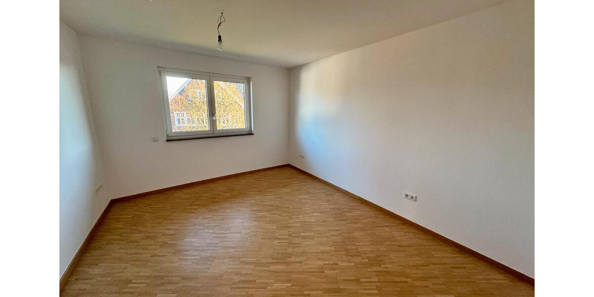 Etagenwohnung Neunkirchen-Seelscheid Seelscheid - 2 Zimmer, 80 m&sup2;, 1.210&euro; | Angebot:24152579