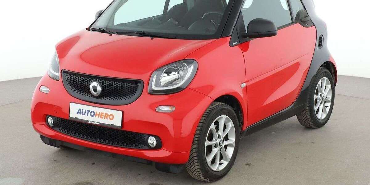 Smart forTwo 31.752 km 14.330 &euro; Stuttgart 70195