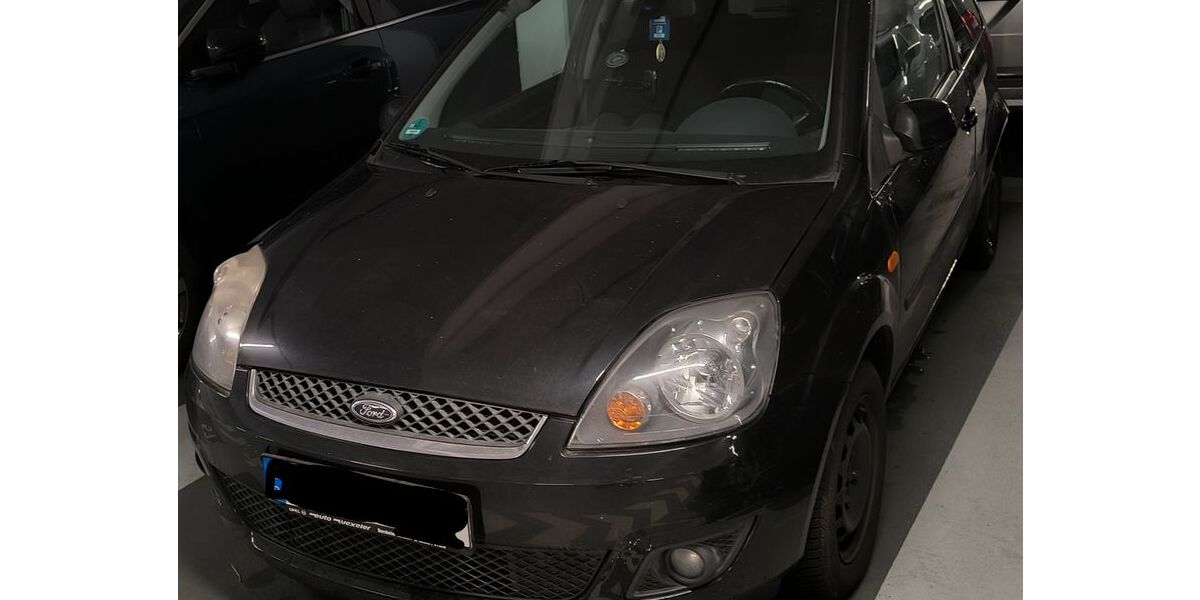 Ford Fiesta 222.500 km 1.300 &euro; Bonn 53175