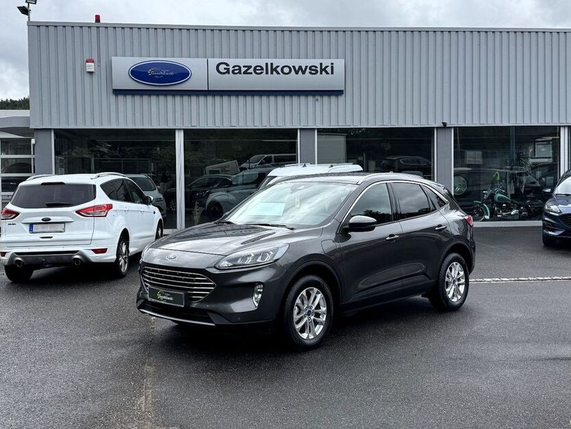 Ford Kuga 23.000 km 24.400 € Dahn-Reichenbach 66994