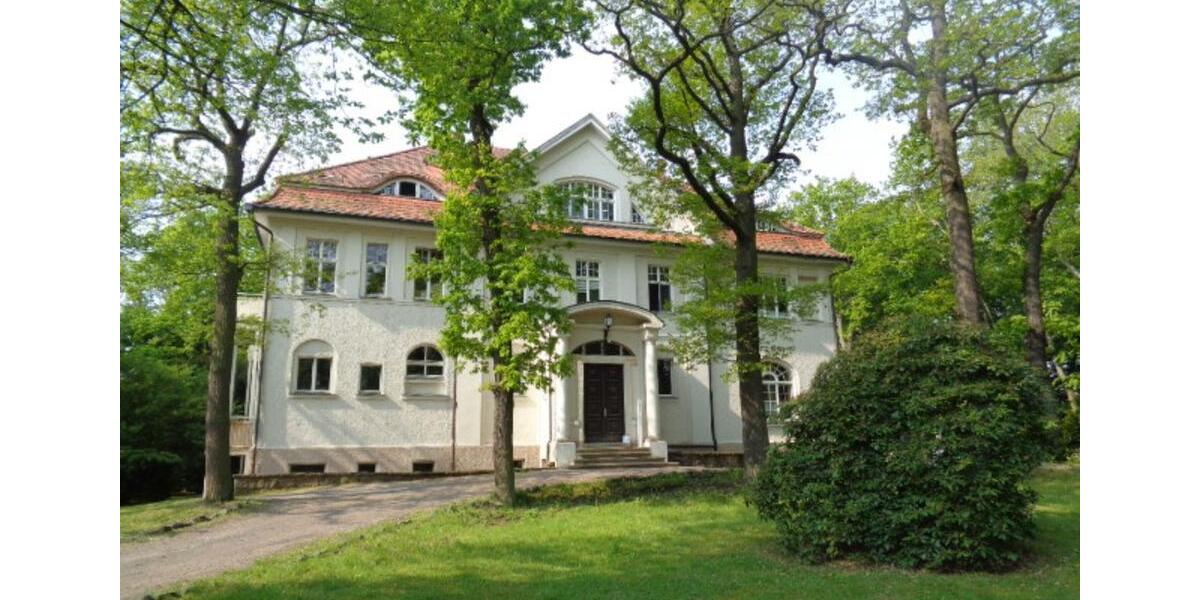 Etagenwohnung Georgenthal - 3 Zimmer, 120 m&sup2;, 960&euro; | Angebot:24863770