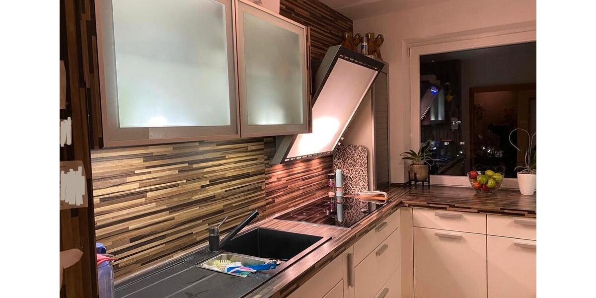 Etagenwohnung Kaiserslautern Bahnheim - 4 Zimmer, 88 m&sup2;, 230.000&euro; | Angebot:27157649