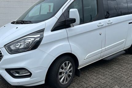 Ford Tourneo Custom 81.900 km 28.990 € Mönchengladbach 41066