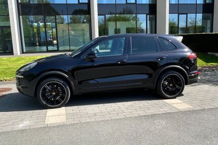 Porsche Cayenne 161.320 km 37.500 &euro; Steinhagen 33803