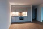 Direkt einziehen! Moderne 2 Zimmer + Süd-West-Balkon, Einbauküche, Wannenbad + Abstellraum, Aufzug