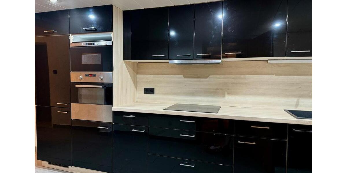 Einfamilienhaus Warstein - 8 Zimmer, 150 m&sup2;, 950&euro; | Angebot:25982315