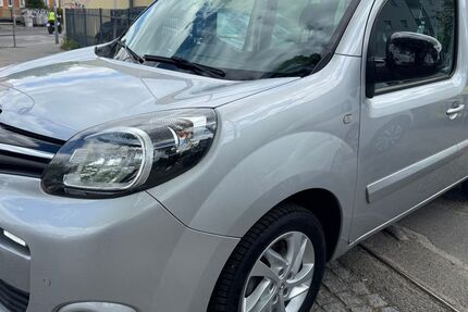 Renault Kangoo 31.000 km 13.990 &euro; Berlin - Tempelhof 12107