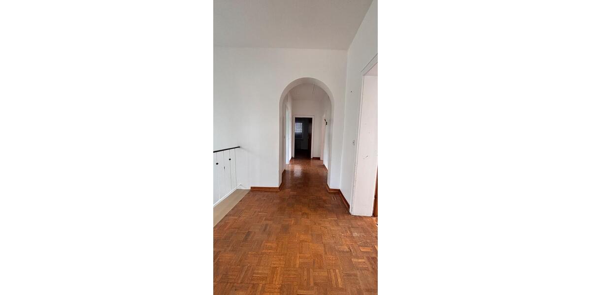 Einfamilienhaus Zweibrücken - 6 Zimmer, 171 m&sup2;, 275.000&euro; | Angebot:27197723