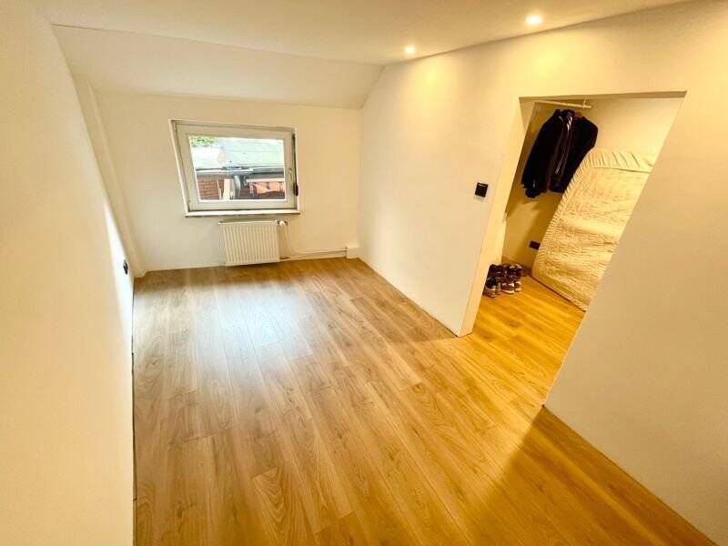 Wohnen, wo andere Urlaub machen - Erstbezug - kernsaniertes Stadthaus in Mölln in Seenähe