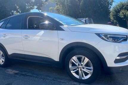 Opel Grandland (X) 67.950 km 19.600 &euro; Hallbergmoos 85399