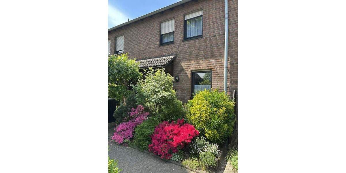 Reihenmittelhaus Monheim am Rhein Baumberg - 4 Zimmer, 112 m&sup2;, 495.000&euro; | Angebot:25468294