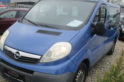 Opel Vivaro 198.826 km 5.999 &euro; Selm 59379