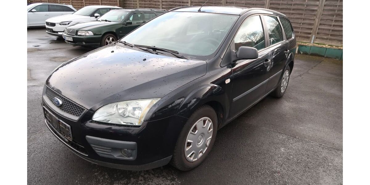 Ford Focus 155.200 km 950 &euro; Bochum 44803