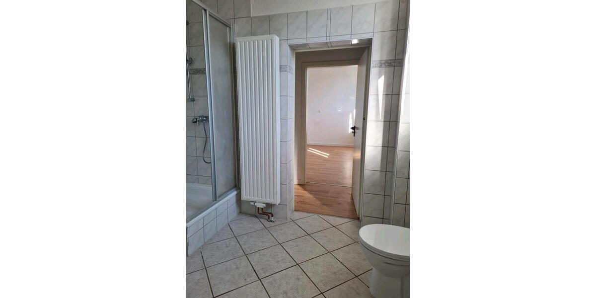 Erdgeschoßwohnung Malchin - 2 Zimmer, 86 m&sup2;, 590&euro; | Angebot:26456346