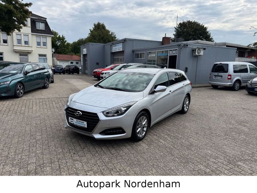 Hyundai i40 220.000 km 6.950 € Nordenham 26954