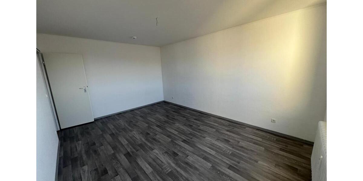 Etagenwohnung Wunsiedel - 4 Zimmer, 91 m&sup2;, 620&euro; | Angebot:25378284
