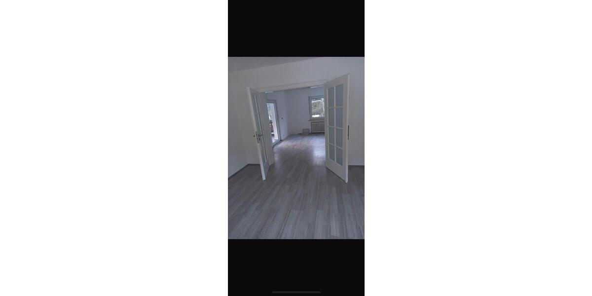 Etagenwohnung Lennestadt - 3 Zimmer, 85 m&sup2;, 700&euro; | Angebot:26368661