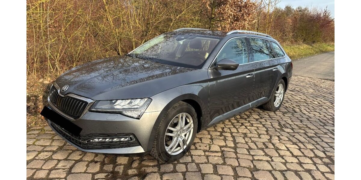 Skoda Superb 88.500 km 24.500 &euro; Moringen 37186