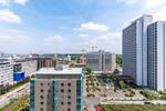 Ruby Tower 2-Zimmerwohnung mit Blick auf die Frankfurter Skyline sucht neuen Bewohner