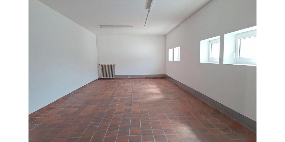 Gewerbeobjekt Schortens - 2.500&euro; | Angebot:17454319