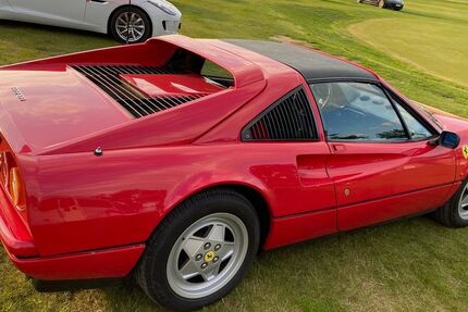 Ferrari 328 95.800 km 69.800 € Mikolow
