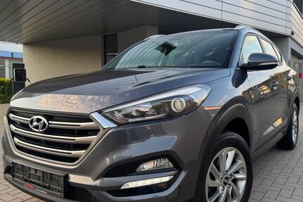 Hyundai TUCSON 146.000 km 12.790 &euro; Pinneberg 25421