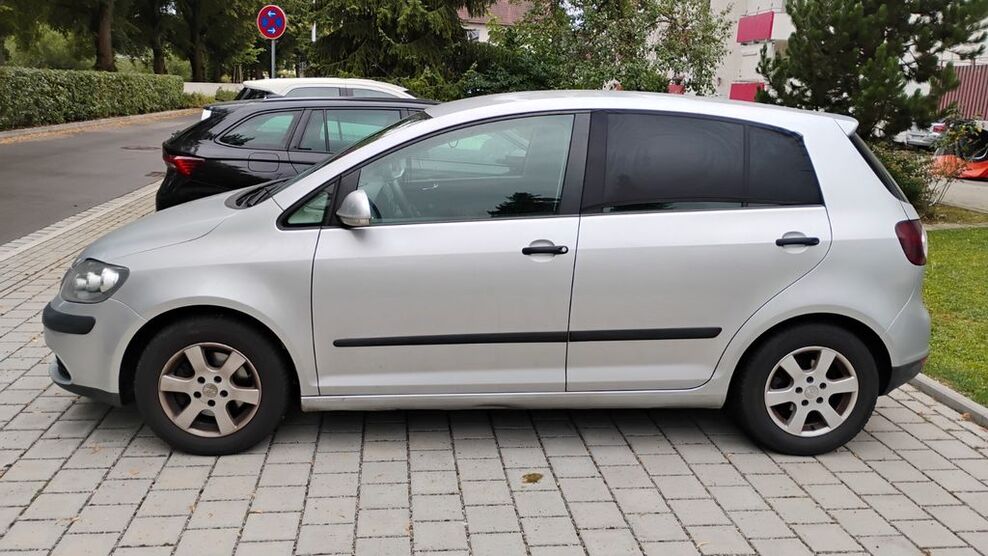 VW Golf Plus 90.900 km 4.900 € Balingen 72336