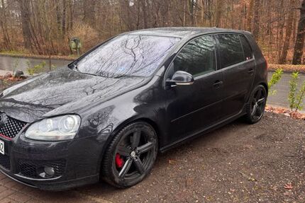 VW Golf 123.800 km 10.900 &euro; Malente 23714