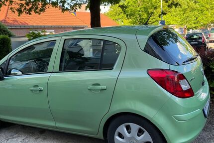 Opel Corsa 142.500 km 1.550 &euro; Hamburg 22761