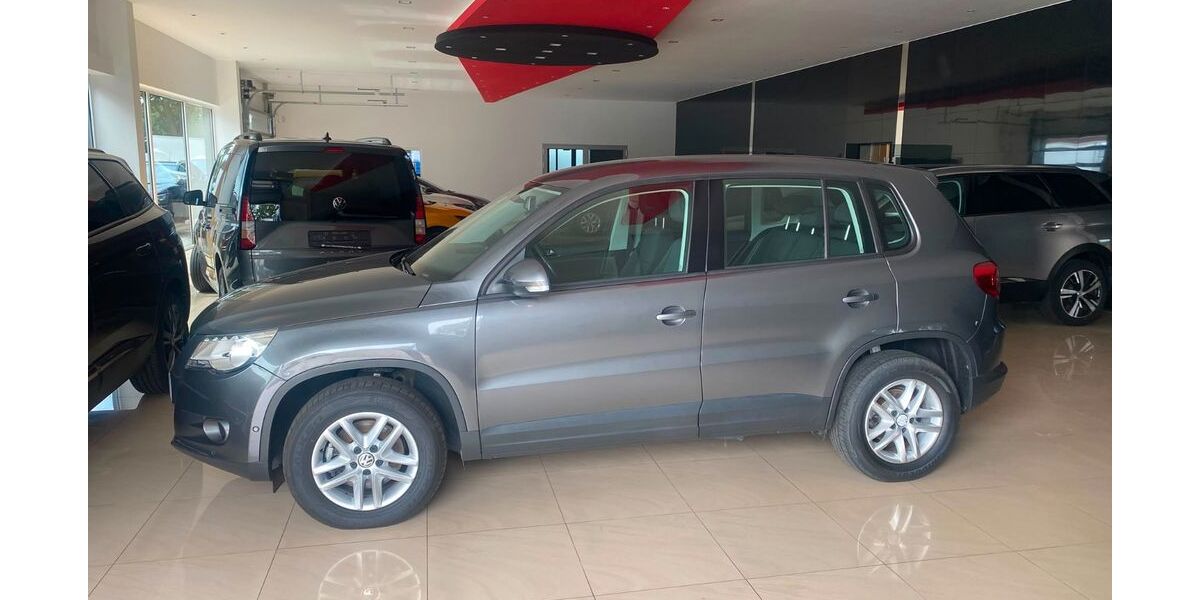 VW Tiguan 96.000 km 9.499 &euro; Kranenburg 47559