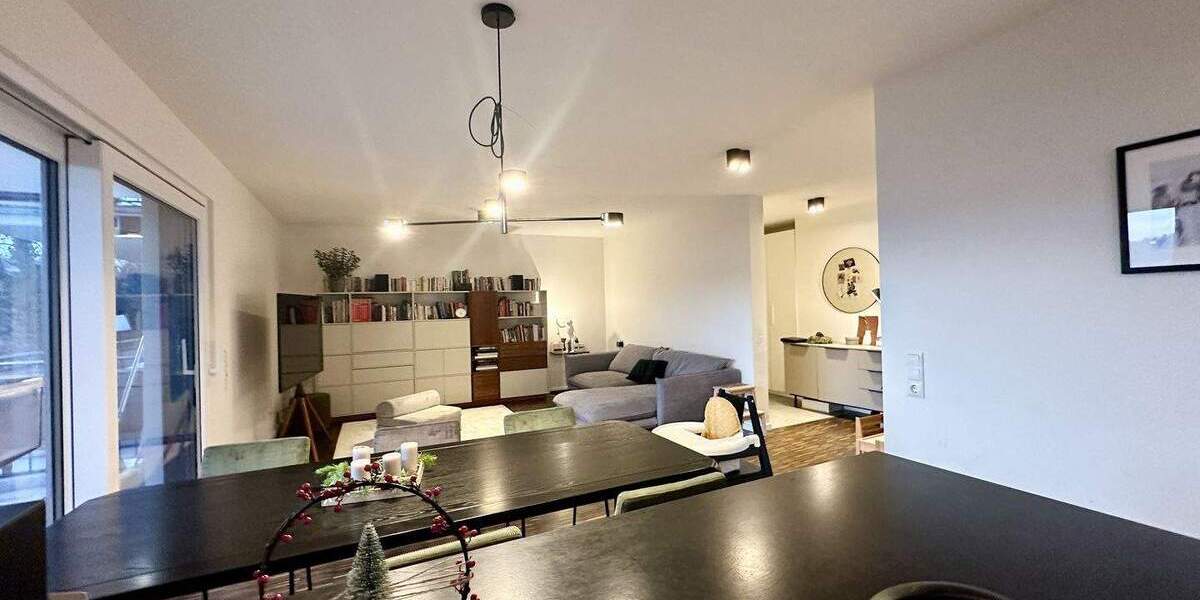 NEU im Angebot: Hochwertige 3-ZW in Oberdürrbach mit exklusiver EBK, Balkon, Terrasse und Garten! 3 zimmer