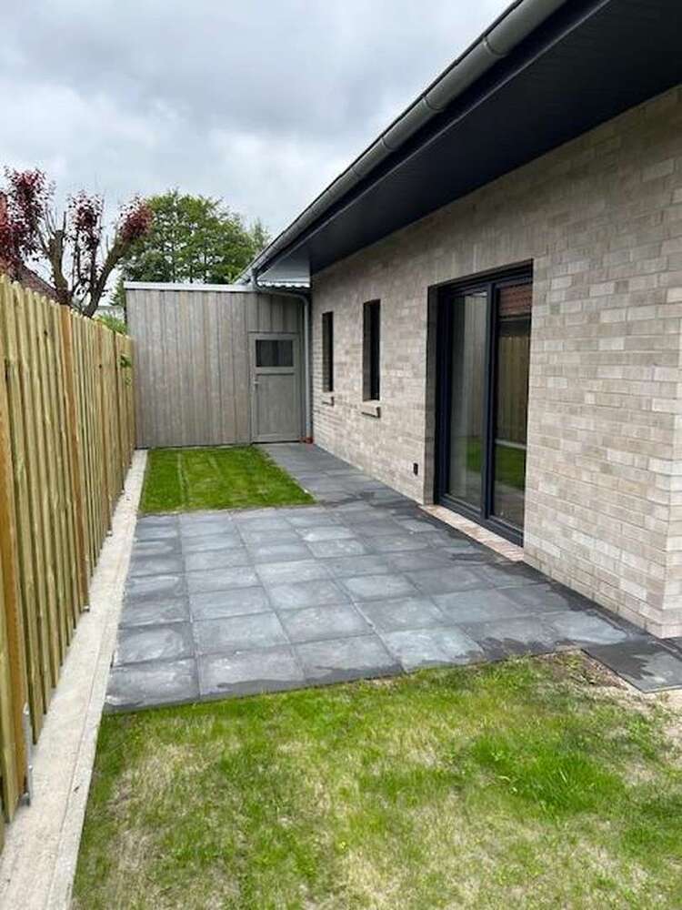 Haus zum Mieten in Barßel 1.365 € 155 m²