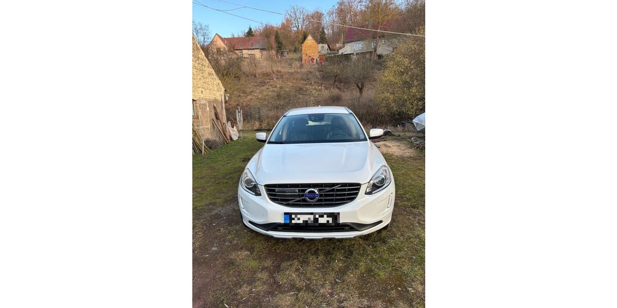 Volvo XC60 141.461 km 22.900 &euro; Mansfeld 06343