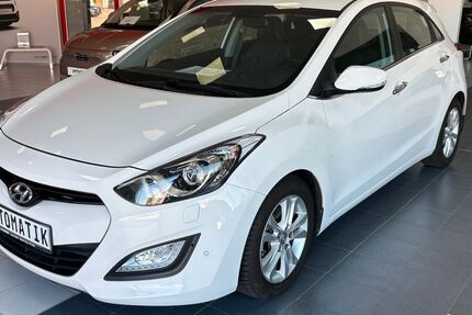Hyundai i30 44.599 km 11.999 &euro; Schönebeck 39218