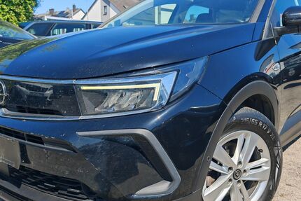 Opel Grandland (X) 136.703 km 13.328 &euro; Wölfersheim 61200
