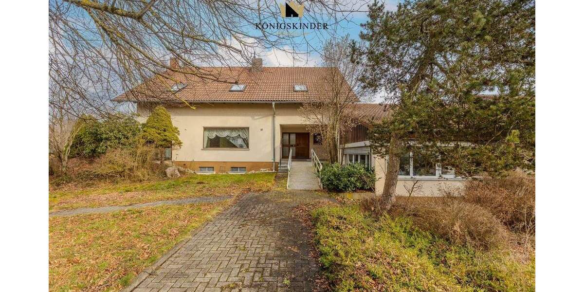Einfamilienhaus Schramberg Waldmössingen - 7 Zimmer, 196 m&sup2;, 780.000&euro; | Angebot:25772272