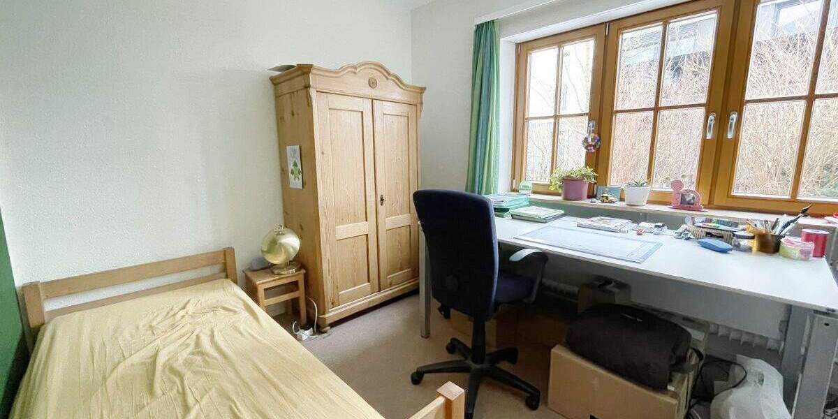 Einfamilienhaus Neu-Ulm Weststadt - 7 Zimmer, 198 m&sup2;, 490.000&euro; | Angebot:25355594