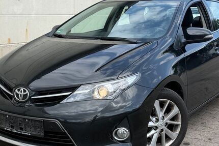 Toyota Auris 361.000 km 4.400 &euro; Weinheim 69469