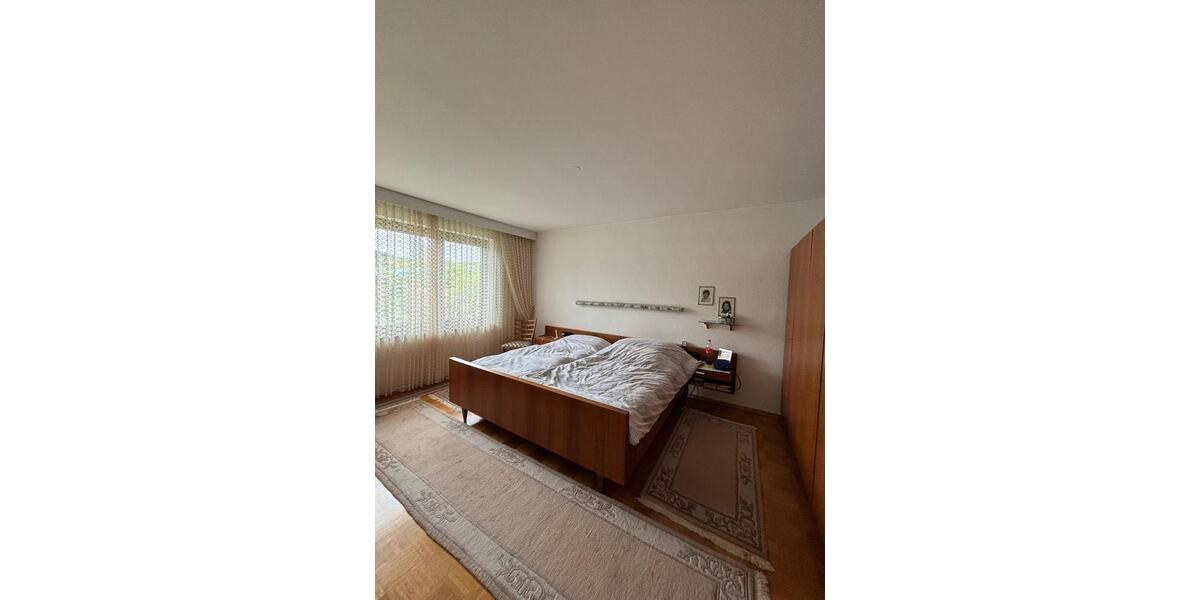 Einfamilienhaus Gummersbach - 6 Zimmer, 232 m&sup2;, 650.000&euro; | Angebot:26990488