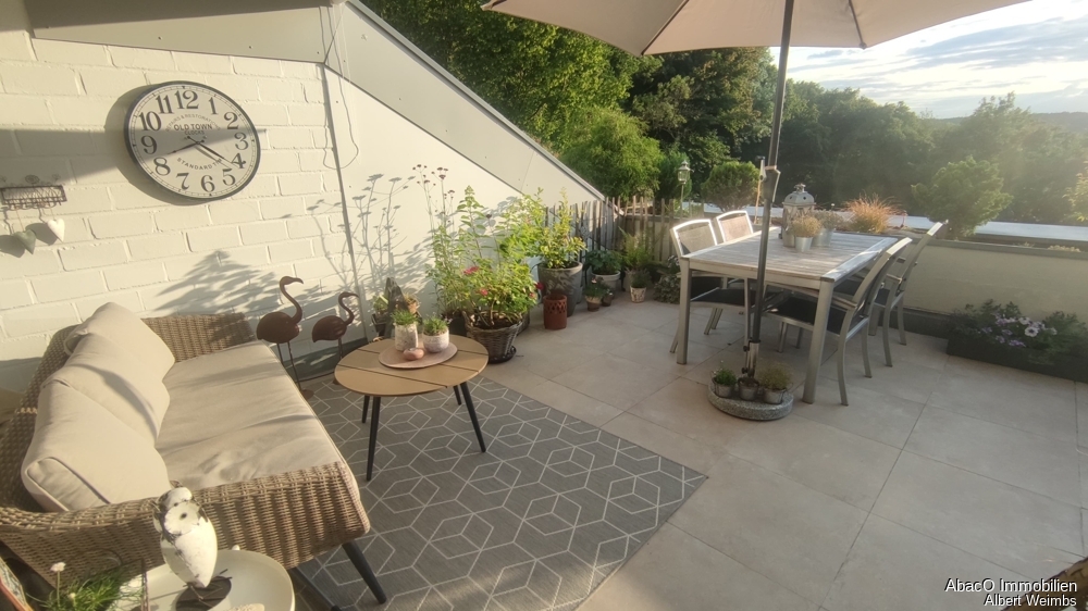 Tolle Ferienwohnung! Hochwertig modernisierte Eigentumswohnung - Südwest-Terrasse und Burgblick! - Etagenwohnung Nideggen Eifel | Angebot:25307290