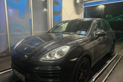 Porsche Cayenne 287.000 km 15.900 &euro; Düsseldorf 40470