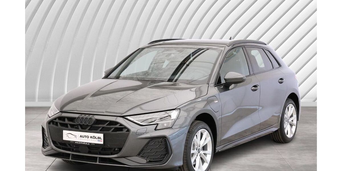 Audi A3 1.500 km 41.990 &euro; Unterschleißheim 85716