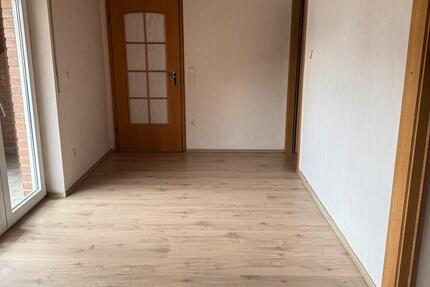 Wohnung Salzkotten - 4 Zimmer, 120 m&sup2;, 1.350&euro; | Angebot:25146702