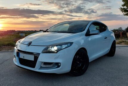 Renault Megane 92.800 km 9.990 € Winnenden 71364