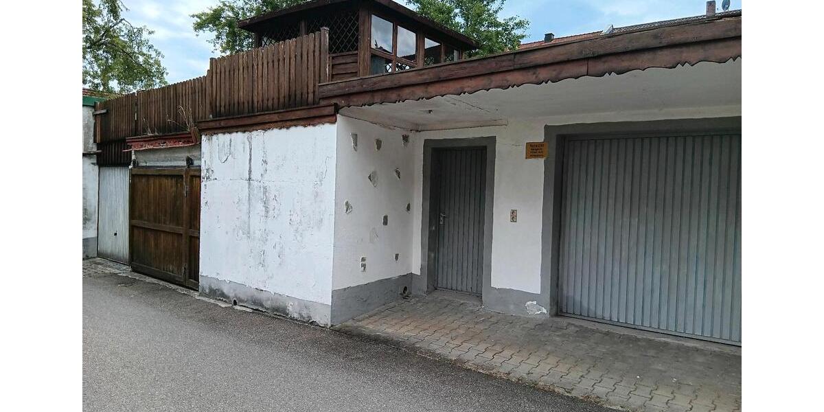 Reihenhaus Osterhofen - 8 Zimmer, 160 m&sup2;, 222.000&euro; | Angebot:26991776