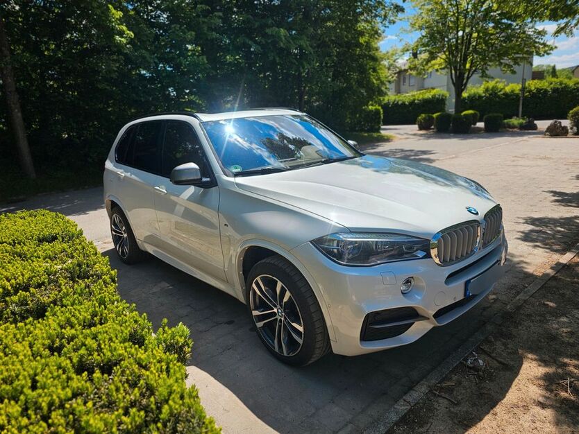 BMW X5 M50 203.500 km 26.900 € Abstatt 74232