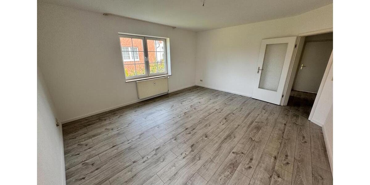 Etagenwohnung Ludwigslust - 2 Zimmer, 69 m&sup2;, 520&euro; | Angebot:26678616
